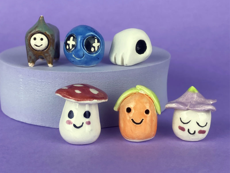 Clay figurines final appearance after glaze firing