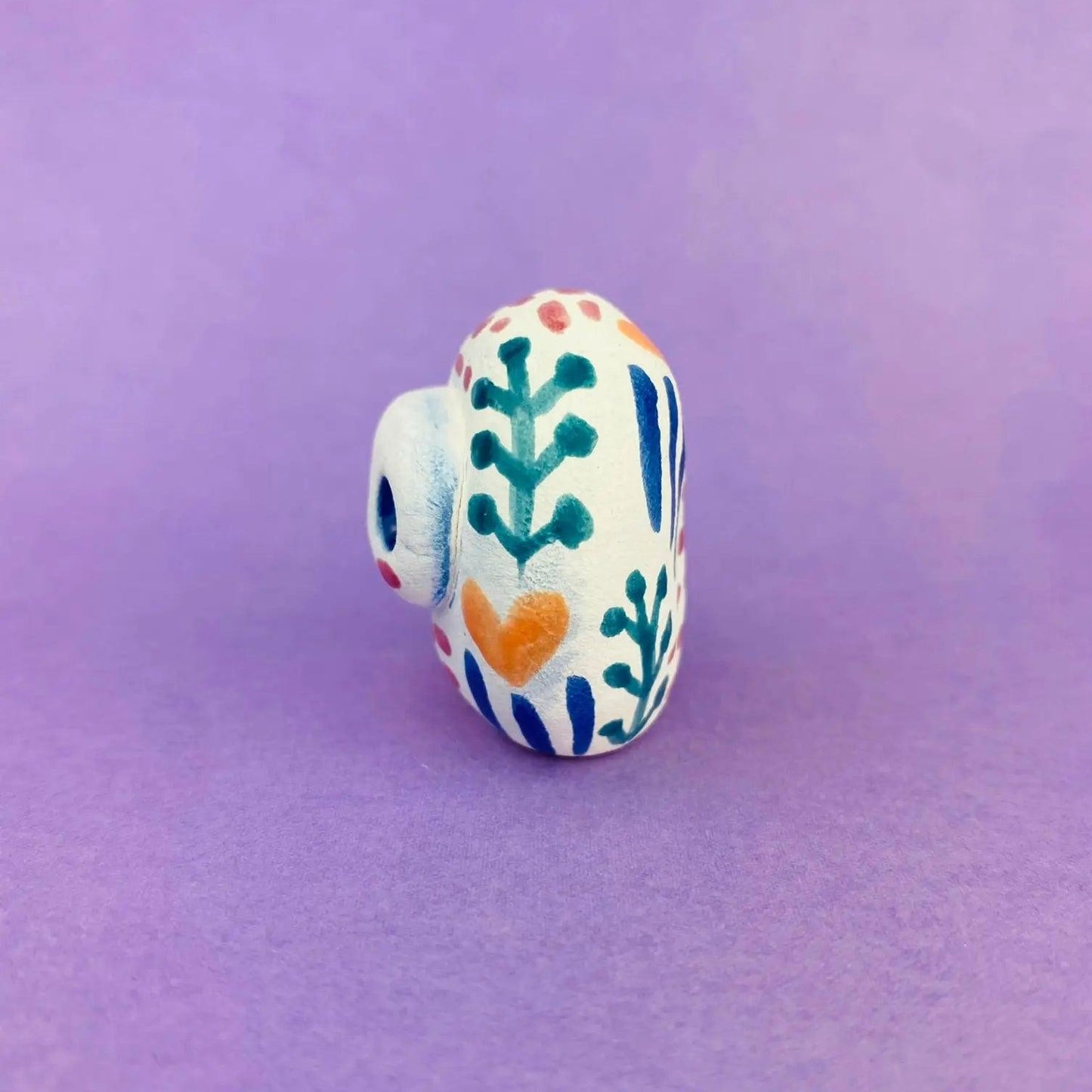 Skelltos - Handmade Colorful Skull Figurine Politely Declining