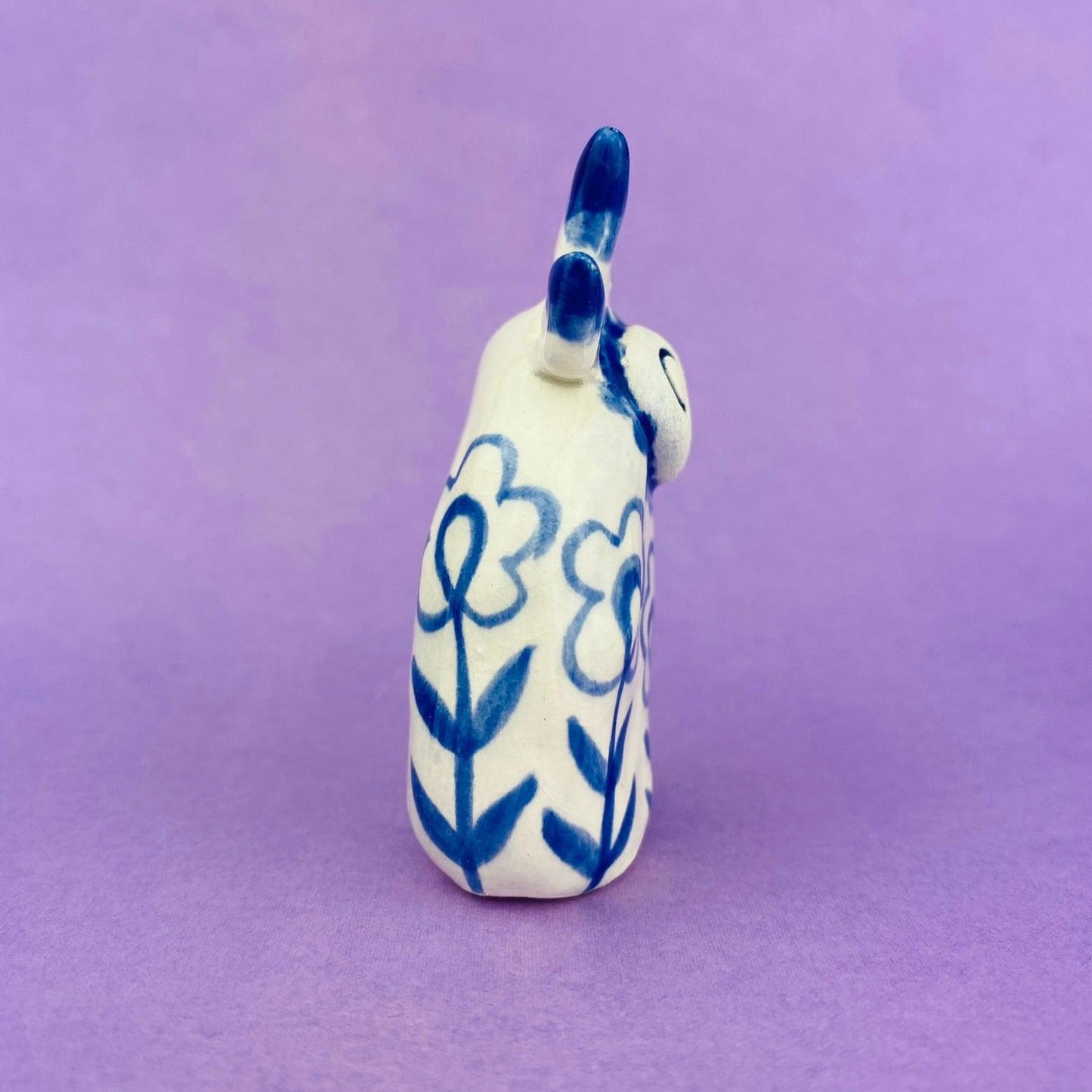 Faelyn - Handmade Delft Figurine Politely Declining